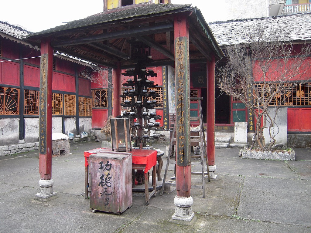 【携程攻略】北京三教庙景点,三教庙位于北京市通州区旧城北部的大成街北侧，里面是儒教的文庙与佛…